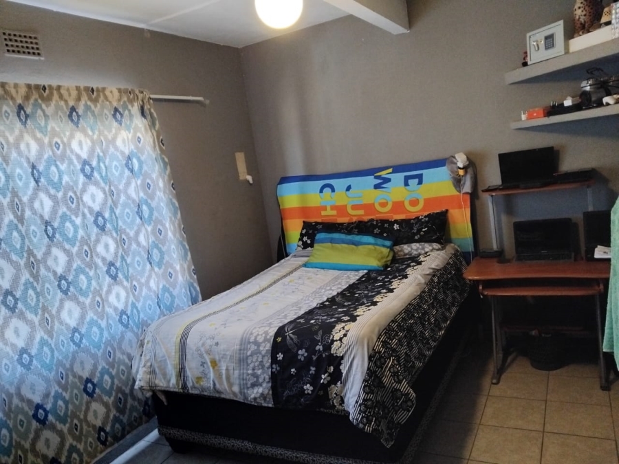 3 Bedroom Property for Sale in Beaconsfield Northern Cape